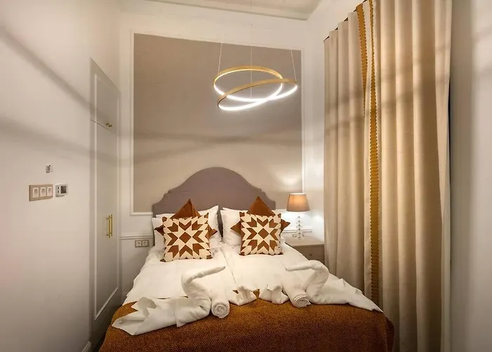 公寓 Orangehomes Luxury Next To Gellert Hill