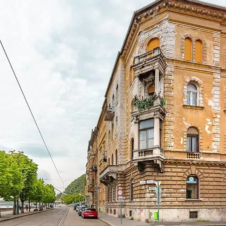 Orangehomes Luxury Next To Gellert Hill *