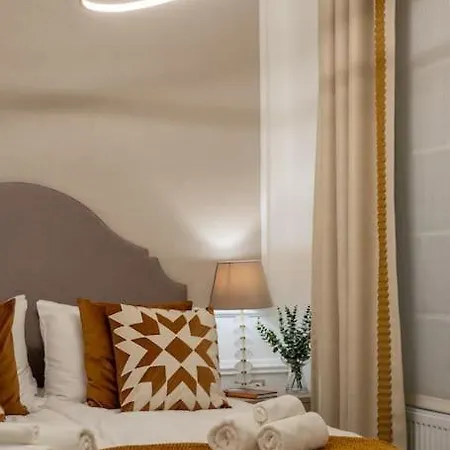 Apartmán Orangehomes Luxury Next To Gellert Hill *